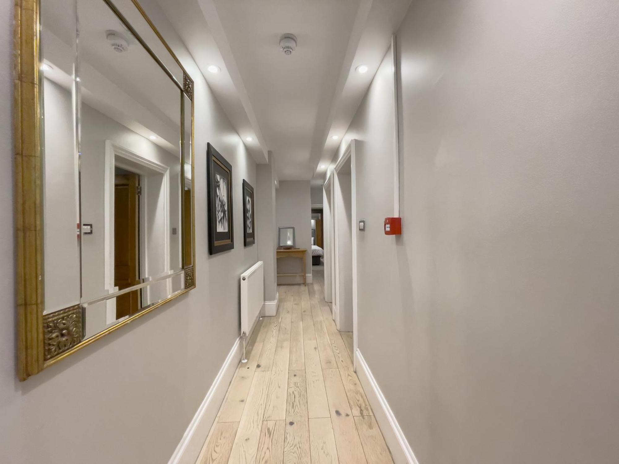Appartamento Hyde Park Haven By Urban Retreats Londra Esterno foto
