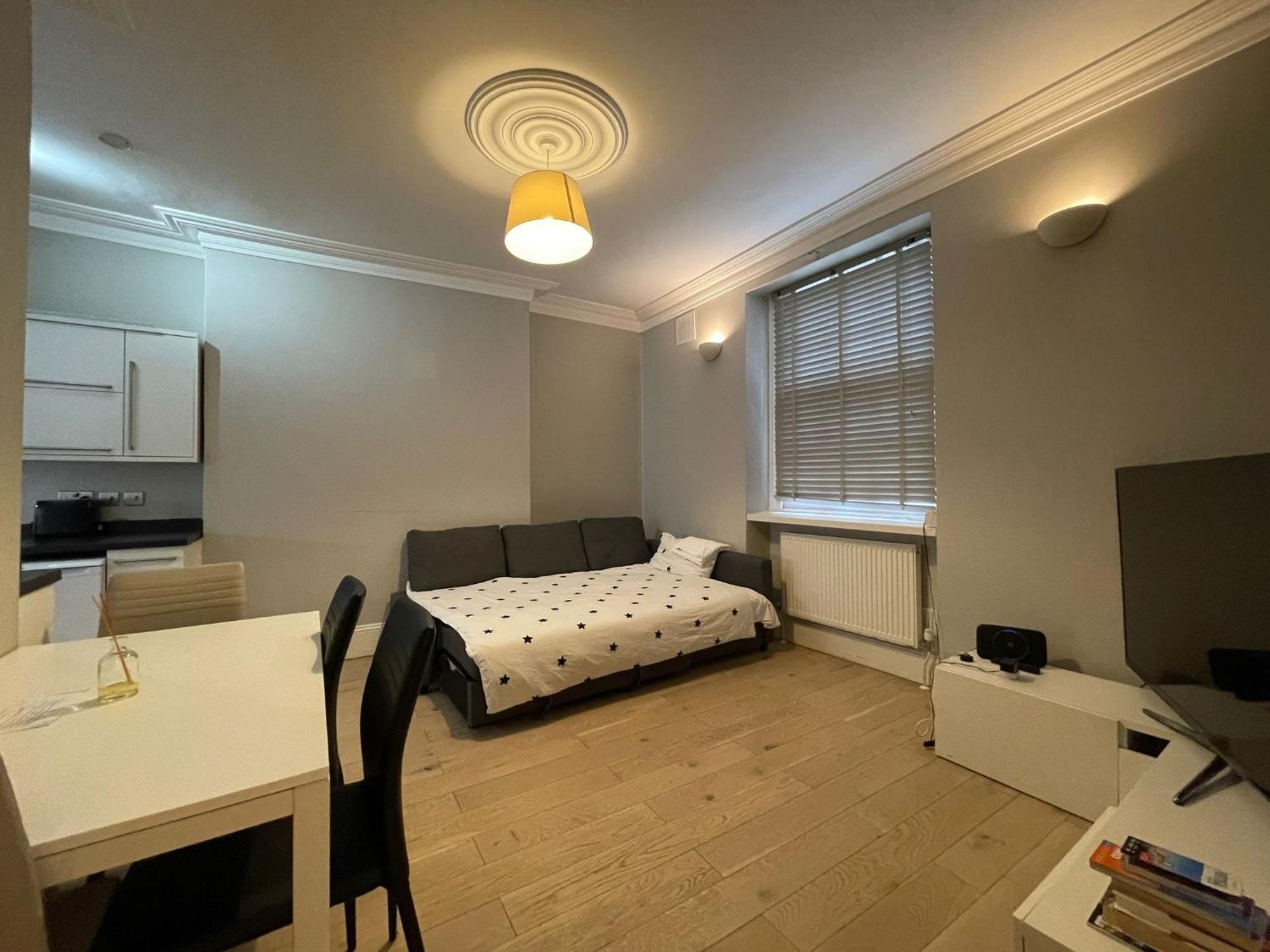 Appartamento Hyde Park Haven By Urban Retreats Londra Esterno foto
