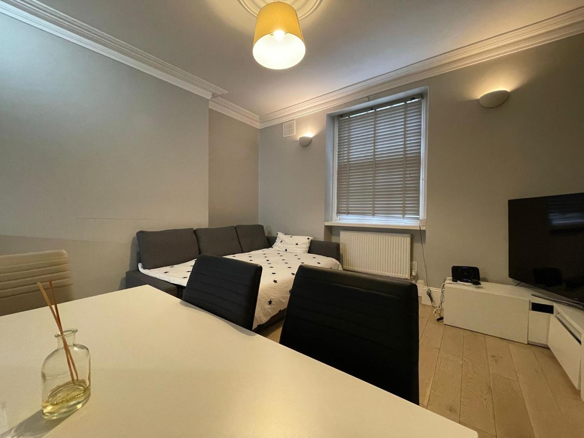 Appartamento Hyde Park Haven By Urban Retreats Londra Esterno foto